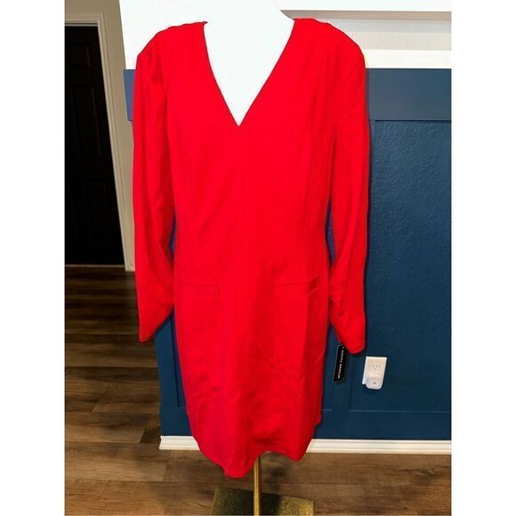 Donna Morgan Women's Long Sleeve V-Neck Dress with Faux Pockets - Picture 2 of 7